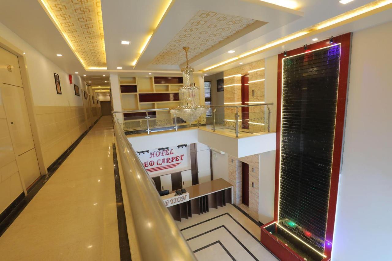 Hotel Sahib'S Red Carpet - Family & Corporate Hotel Chain Agra (Uttar Pradesh) Exterior photo